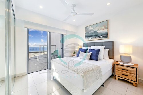 Zen Sea View 2BR 2BA Penthouse