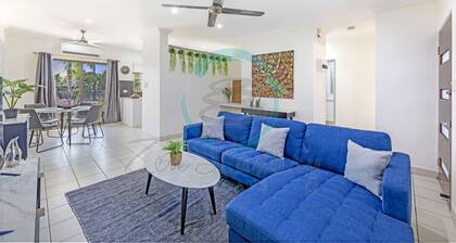 Zen Offshore Front Porch Lawn Outdoor Dining