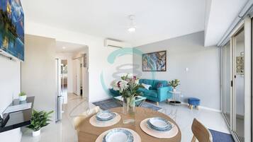 Apartment | 1 bedroom, desk