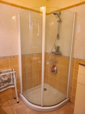 Towels, toilet paper - Villa Aurea- A 900 M DES Plages ET 5 MN Embarcadaire Porquerolles (Hyères)