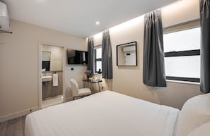 Superior Double Room | Free WiFi - King's Cross Express Inn (London)