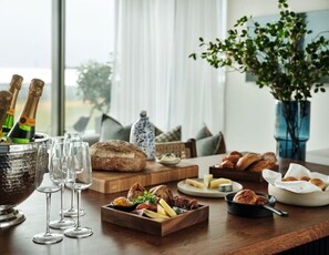 En 24-tommers smart-TV med digitale kanaler