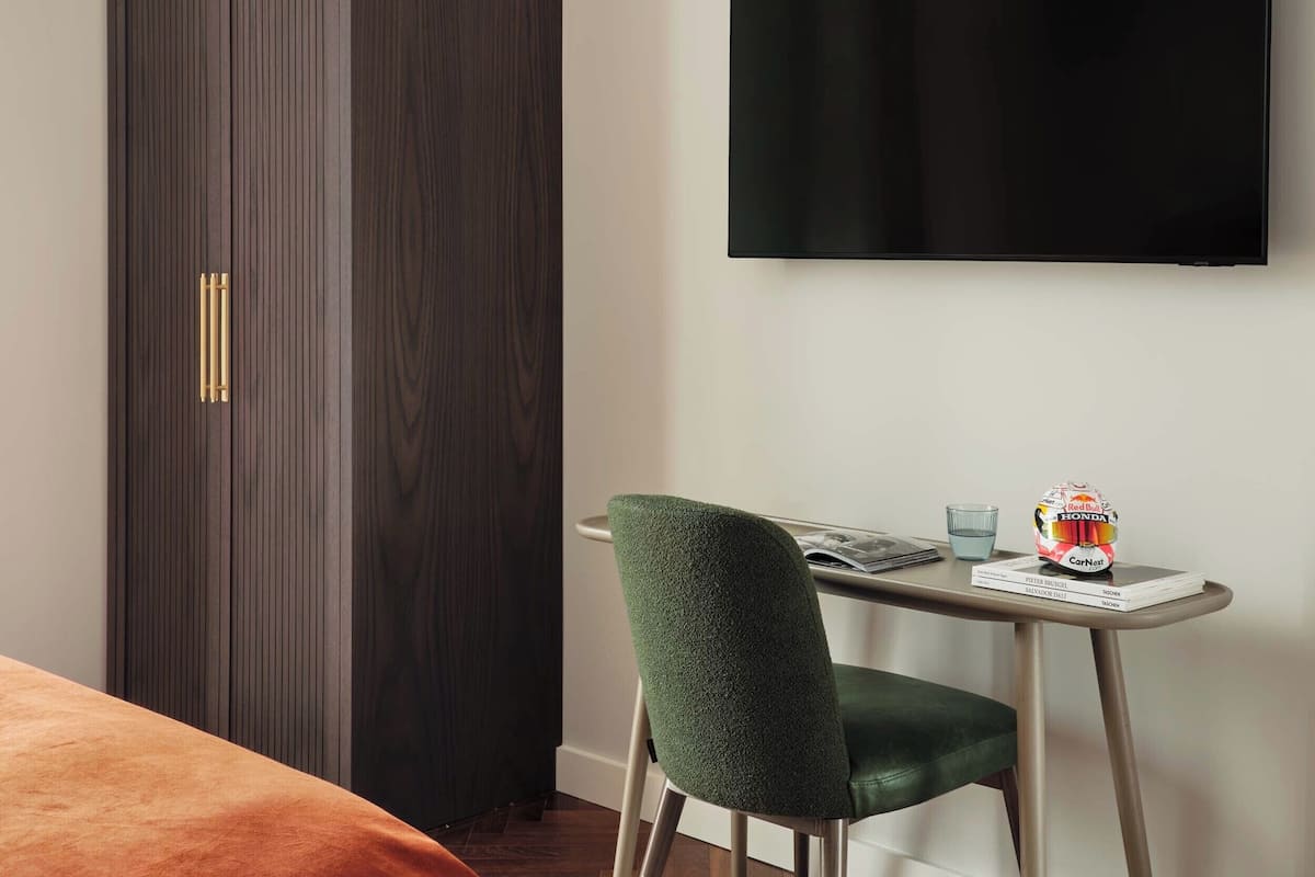 1 habitación, ropa de cama de alta calidad y decoración personalizada