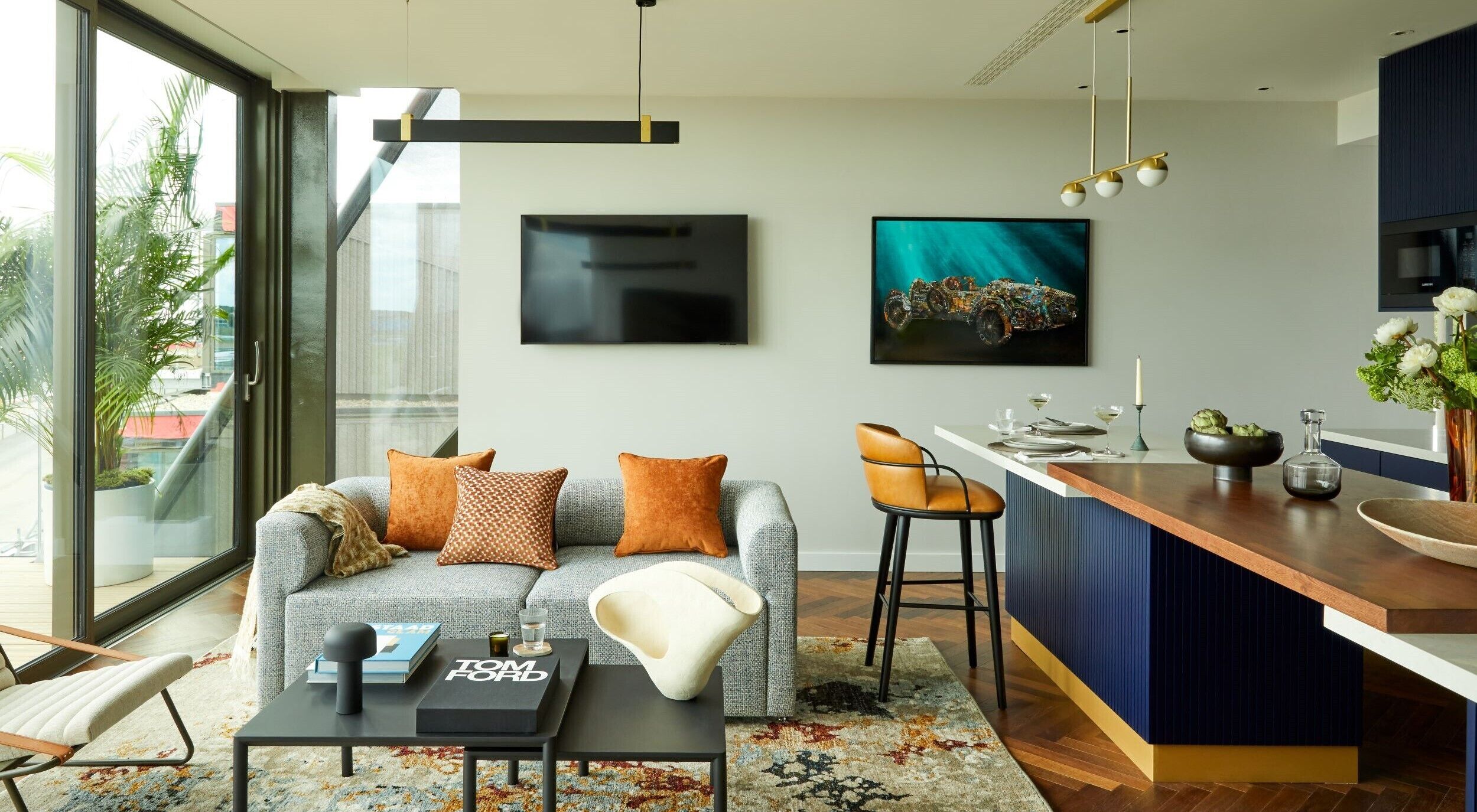 独特公寓, 度假村景观 | 起居区 | 24-英寸智能电视（配备数码频道）