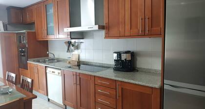 Marvelous 3-bedroom apartment with WiFi near the beach in Ribeira