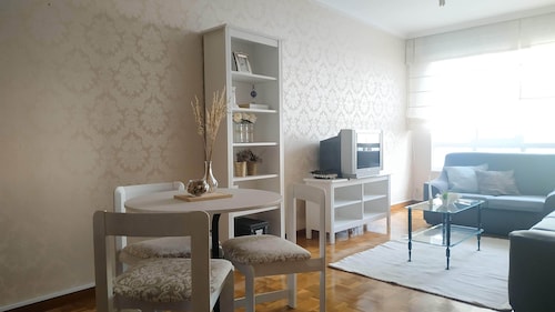 Marvelous 3-bedroom apartment with WiFi near the beach in Ribeira