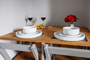 Apartment | Dining