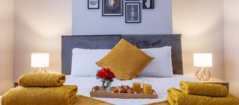 Bedlington - House - Sleeps 3 - Parking - Garden