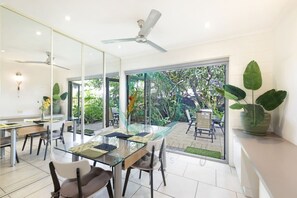 2 bedrooms - Zen Treetops Private Pool Outdoor Dining (Larrakeyah)