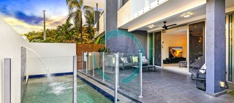 Luxurious Cozy Retreat Pool Office Parking