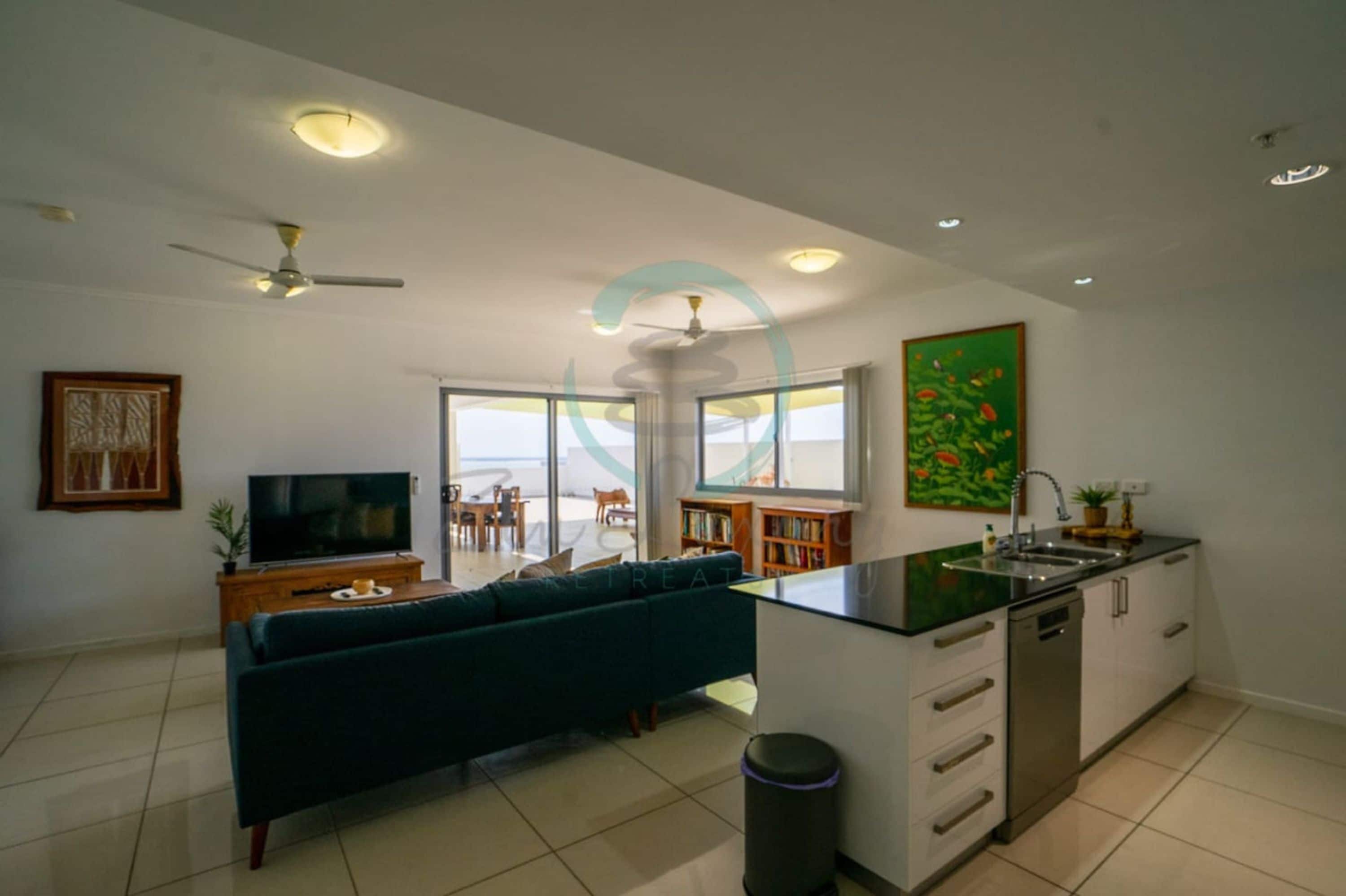 公寓 | 2 多间卧室、办公桌