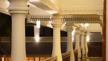 Deluxe Room | Terrace/patio