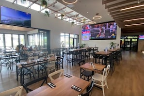 Hus | 5 soverom, skrivebord og lydisolert