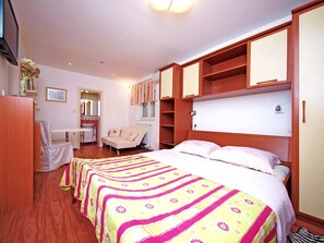 1 Schlafzimmer, WLAN