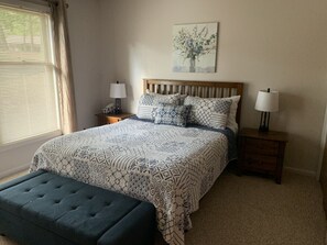 3 bedrooms, iron/ironing board, WiFi