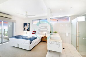 Apartment, Smoking | 3 bedrooms - Zen Skytower Harbourview -exclusive 3br Family Apt (Darwin)