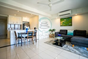 Casa | 1 dormitorio y escritorio