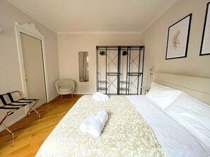 Panoramic Apartment | 1 bedroom, premium bedding, down comforters, desk - Best View Boutique Apartments  (Bergamo)