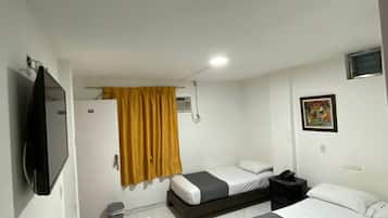 Familjerum - flera sÀngar | Allergitestade sÀngklÀder och gratis wi-fi