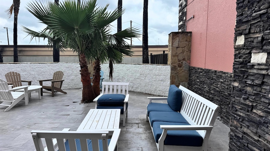 Super 8 by Wyndham Corpus Christi Airport