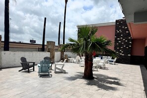 Exterior - Super 8 by Wyndham Corpus Christi Airport (Corpus Christi)