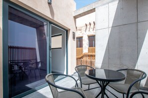 Outdoor dining - La Casa de San Juan - Bentejui (Telde)