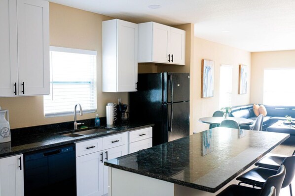 Maison Luxe, vue ville | Cuisine privée