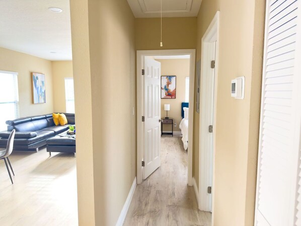 Room - Highland Down Town Tampa  (Tampa)