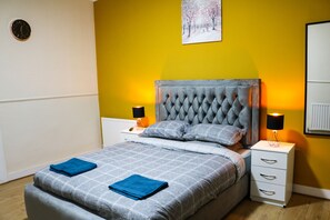 Premium Room | Laptop workspace, iron/ironing board, free WiFi, bed sheets