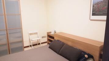 2 Schlafzimmer, Bügeleisen/Bügelbrett, WLAN, Bettwäsche