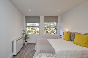 2 slaapkamers, een strijkplank/strijkijzer, wifi, beddengoed