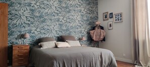 6 室のベッドルーム、アイロン / アイロン台、WiFi、ベッドシーツ