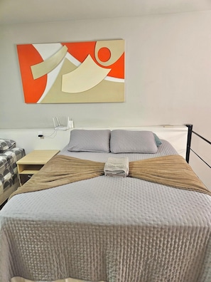 Apartment | 1 bedroom, desk, blackout drapes, free WiFi