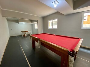 Basic Apartment | Game room - Edificio Raimundo Arjonas (Praia Grande)