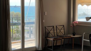 40 inci televisyen skrin rata dengan digital 