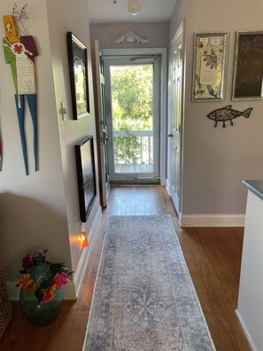 Interior - Private Beach Access on Tybee's Quiet North Beach 2 BR/2.5 BA ~ Tybee Soulshine (Tybee Island)