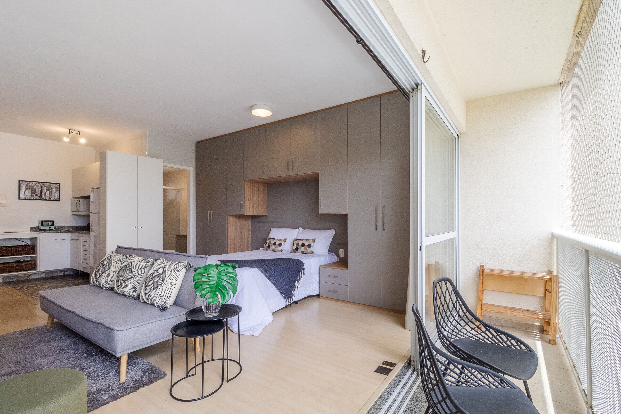 Strykjärn/strykbräda, gratis wi-fi och sängkläder