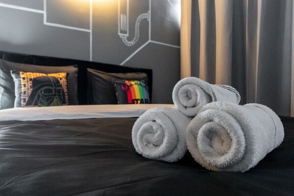 1 bedroom, iron/ironing board, free WiFi, bed sheets