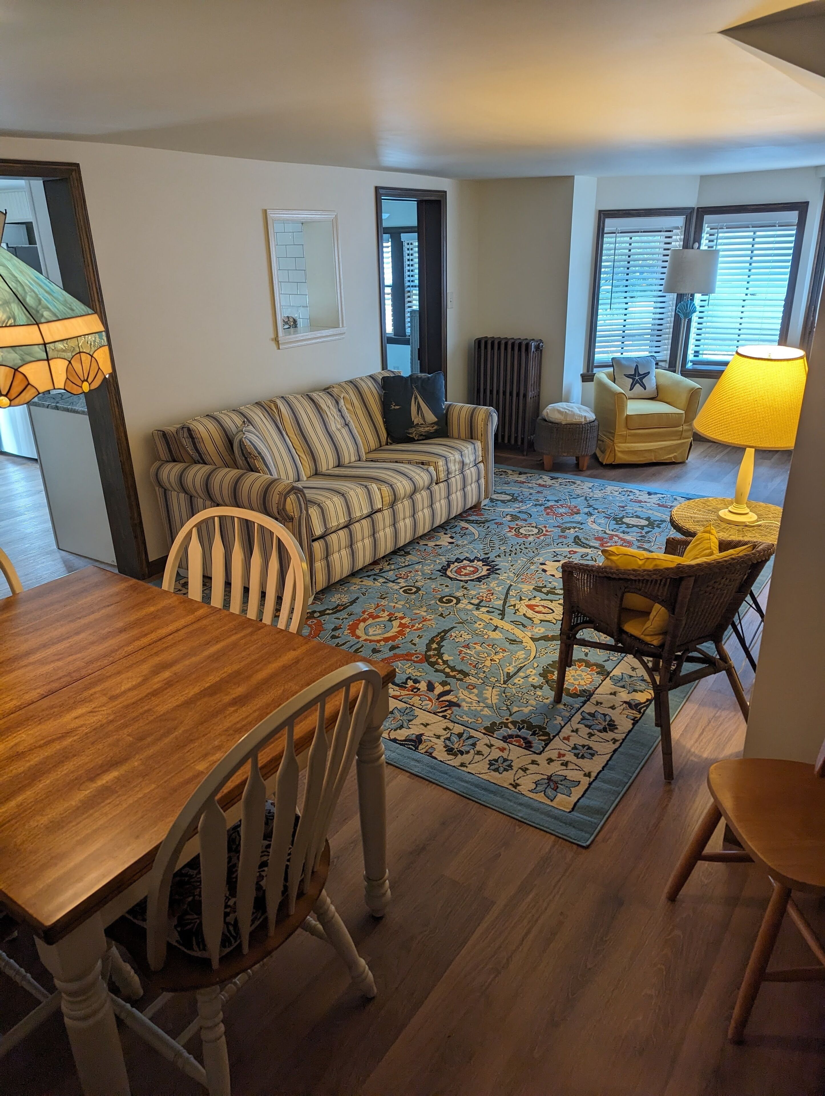 Ocean City NJ - Ground Floor 2 Bedroom Apartment near 5th Street Tennis Courts