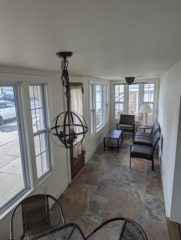 Interior - Ocean City NJ - Ground Floor 2 Bedroom Apartment near 5th Street Tennis Courts (Ocean City)