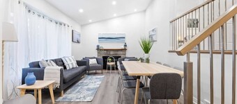 Pierrefonds 4BR House with Garden & EV Charger