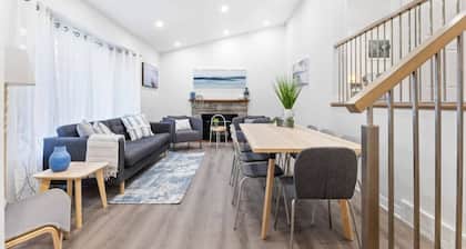 Pierrefonds 4BR House with Garden & EV Charger