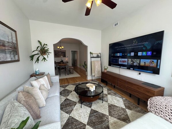 Unclassified image, 1 of 46, button