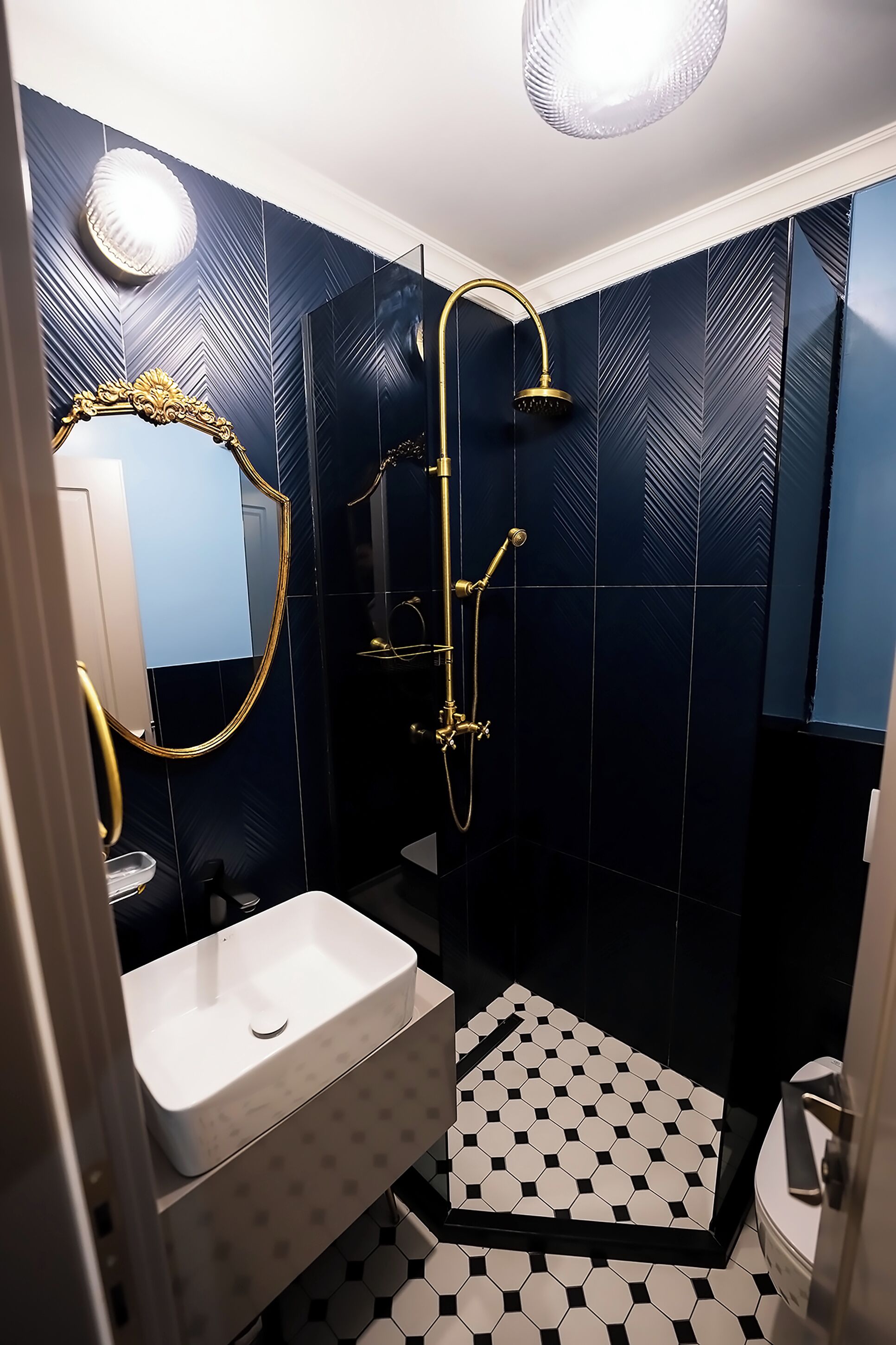 华丽开间, 1 间卧室 | 浴室 | 淋浴设施、名牌洗护用品、毛巾、肥皂