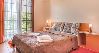 "AIWA" Cozy 3-bedroom apartment in wonderful Anatoli with WiFi, AC