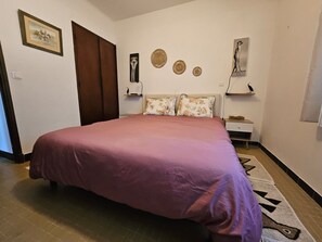 1 bedroom, iron/ironing board, free WiFi, bed sheets - Small independent 2-room flat (Cavalaire)