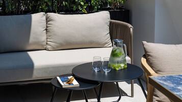 Maison Suite with Balcony and Hot tub | Balcony