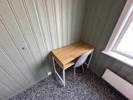 Double Room, Shared Bathroom | Desk, laptop workspace, iron/ironing board, free WiFi