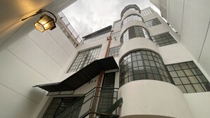 Ảnh chưa phân loại, 4 trong số 62 ảnh, nút