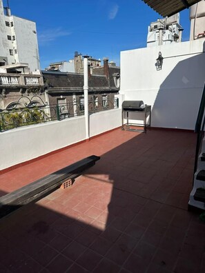 Exterior - Casa en el Encantador San Telmo - 8 habitaciones (Buenos Aires)